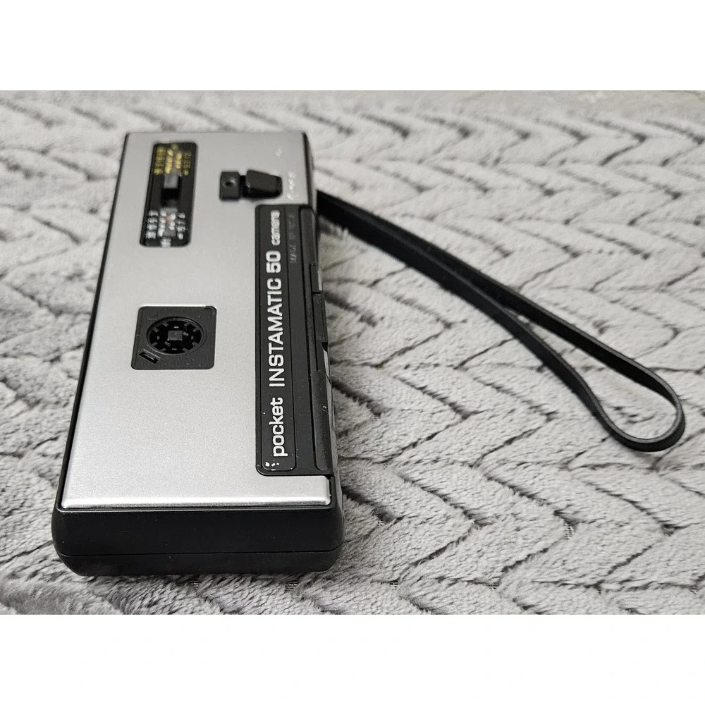 KODAK Pocket Instamatic 50 Camera UNTESTED! Made‎ In USA Black Silver